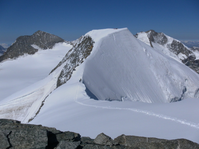 Foto: Wolfgang Lauschensky / Wandertour / Piz Palü - Eisriese in der Berninagruppe (3905 m) / Hauptgipfel vom Ostgipfel / 04.11.2013 20:19:26