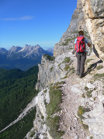 Foto: Wolfgang Lauschensky / Wandertour / Monte Pelmo / Pfad in exponierter Lage / 01.07.2011 20:58:01