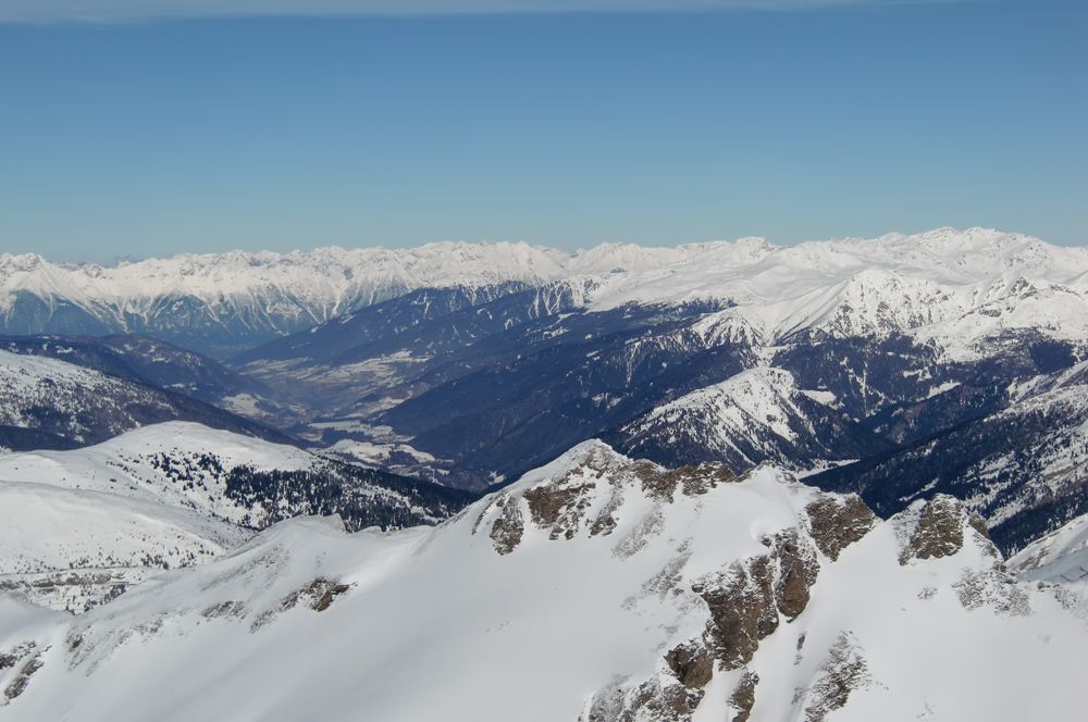 Foto: Thomas Paschinger / Skitour / Von Dax auf die Amthorspitze (2748m) / durchs Wipptal Richtung Innsbruck / 12.02.2010 15:15:00