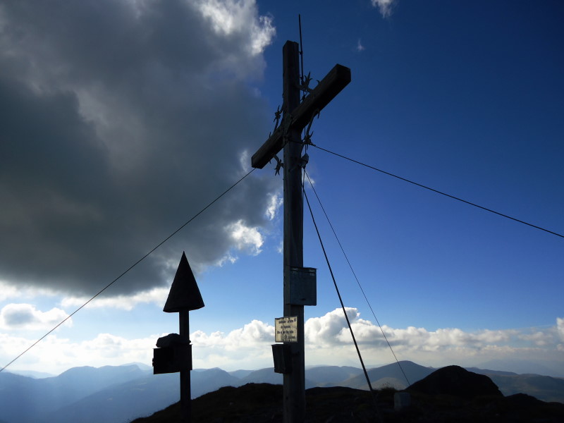Foto: Günter Siegl / Wandertour / Zum Dach der Nockberge / Eisenhut / 22.09.2016 21:11:05