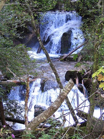 Foto: Andreas Koller / Klettersteigtour / Hochturm - Nordflankensteig (2088 m) / Wasserfall am Hainsch Bach / 18.09.2007 01:30:14