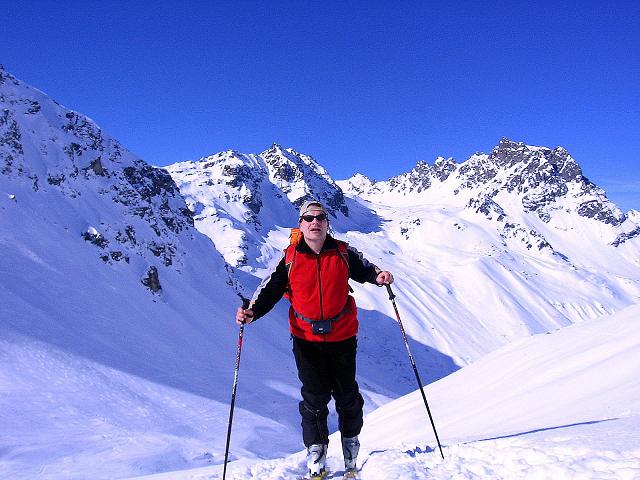 Foto: Andreas Koller / Skitour / Pulverschnee am Valzifenzer Grat (2515 m) / Aufstieg im Valzifenzer Tal / 17.02.2008 01:03:45