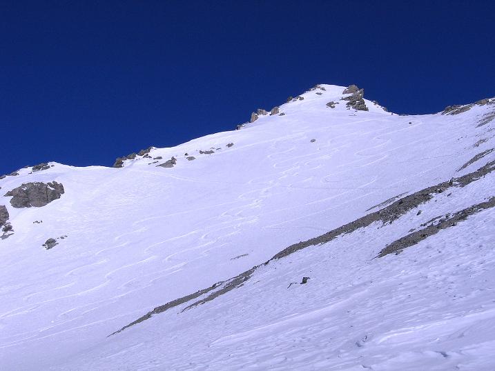 Foto: Andreas Koller / Skitour / Piz Vallatscha - unbekannte Tour im Engadin (3021m) / Der Aufbau des Vorgipfels / 18.02.2008 01:44:27