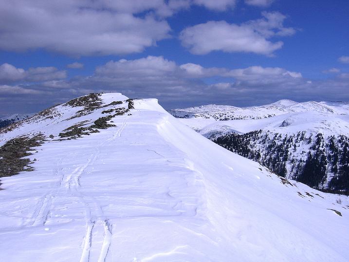 Foto: Andreas Koller / Skitour / Vom Bundschuh auf die Schwarzwand (2214 m) / Der Anstiegskamm / 06.04.2008 23:37:06