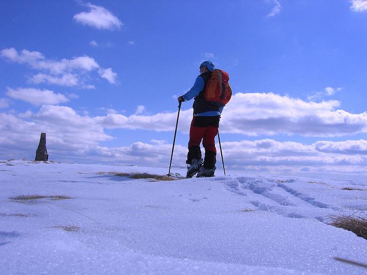Foto: Andreas Koller / Skitour / Vom Bundschuh auf die Schwarzwand (2214 m) / Die letzten Meter zum Gipfel / 06.04.2008 23:35:00