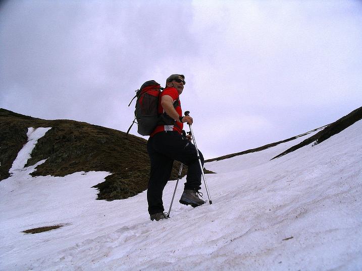 Foto: Andreas Koller / Wander Tour / Durch den Brandstätter Graben auf den Maierangerkogel (2356m) / Auf Schnee ins BRandstättertörl / 20.05.2008 00:41:09
