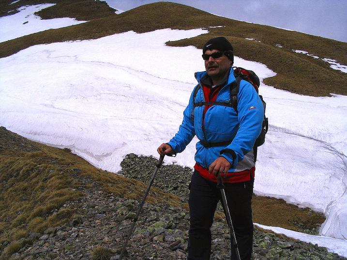Foto: Andreas Koller / Wander Tour / Durch den Brandstätter Graben auf den Maierangerkogel (2356m) / Nach dem Abstieg vom Brandstätterkogel in der Scharte / 20.05.2008 00:31:01