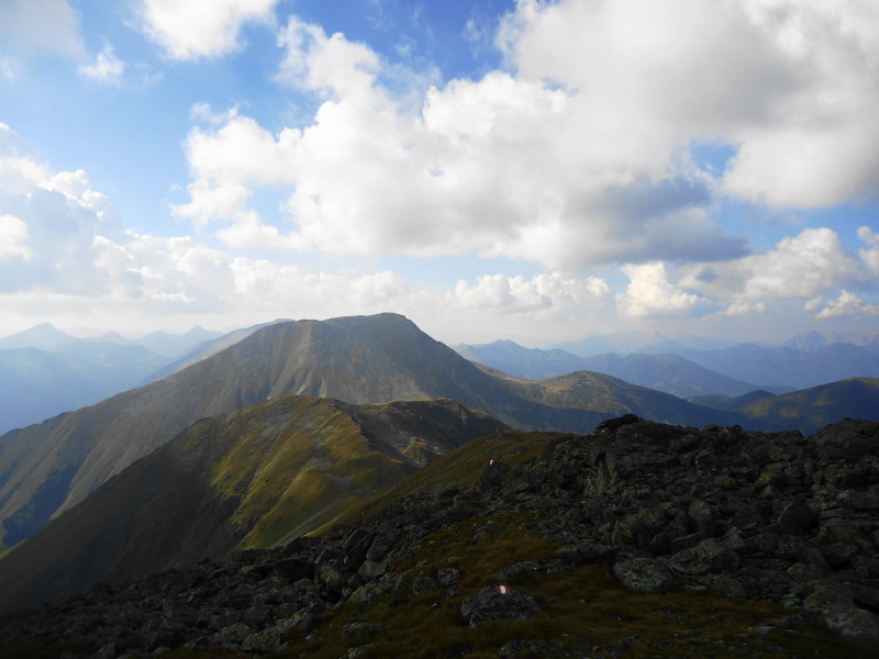 Foto: Günter Siegl / Wander Tour / Durch den Brandstätter Graben auf den Maierangerkogel (2356m) / 30.09.2016 18:15:02