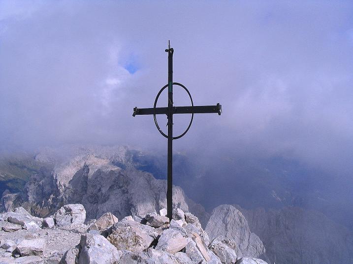 Foto: Andreas Koller / Klettersteigtour / Via Sartor auf den Hochweißstein / Monte Peralba (2694m) / Gipfelkreuz am Hochweißstein / 10.09.2008 00:00:48