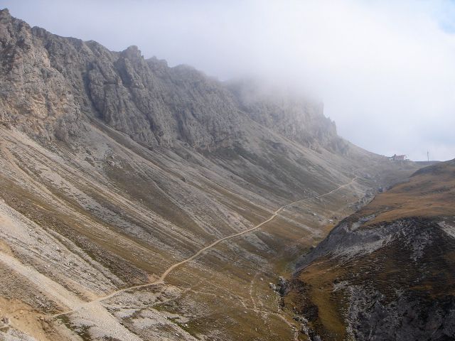 Foto: Manfred Karl / Klettersteig Tour / Über den Maximiliansteig auf die Roterdspitze / Rückweg zum Tierser Alpl / 14.09.2008 10:35:11