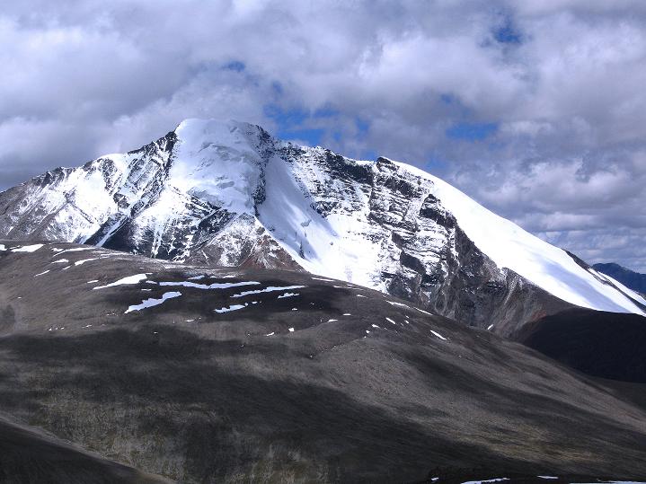 Foto: Andreas Koller / Wandertour / Aussichtsgipfel Uatse Ri (5673m) / Kang Yatse (6404 m) / 23.09.2008 00:34:47