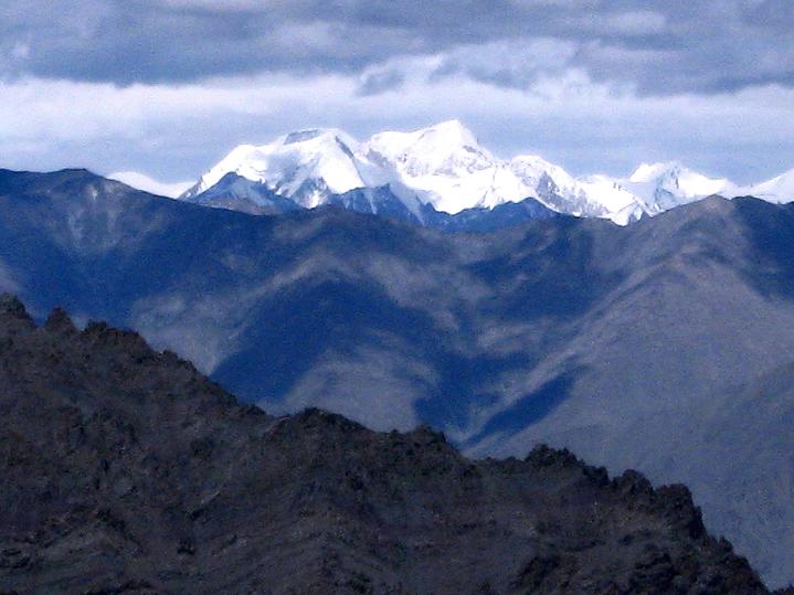 Foto: Andreas Koller / Wandertour / Aussichtsgipfel Uatse Ri (5673m) / Die Welt der 7000er & 8000er im Karakorum / 23.09.2008 00:33:38