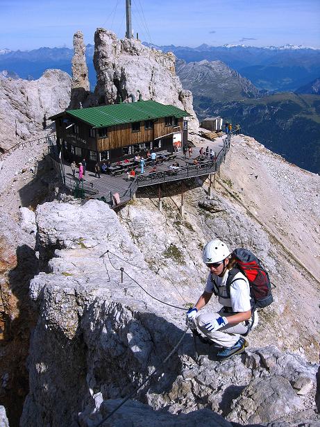 Foto: Andreas Koller / Klettersteigtour / Ferrata Marino Bianchi - Cristallo di Mezzo (3167 m) / Einstieg beim Rif. Guido Lorenzi / 23.09.2008 01:37:00