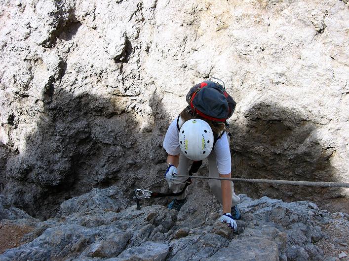Foto: Andreas Koller / Klettersteigtour / Ferrata Marino Bianchi - Cristallo di Mezzo (3167 m) / Steile, exponierte Passage / 23.09.2008 01:34:01
