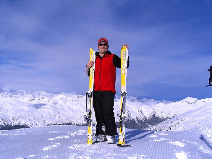 Foto: Andreas Koller / Skitour / Von Reinswald auf die Getrumspitze (2589m) / Auf der Sättlespitze mit Blick nach N / 15.12.2008 02:54:46