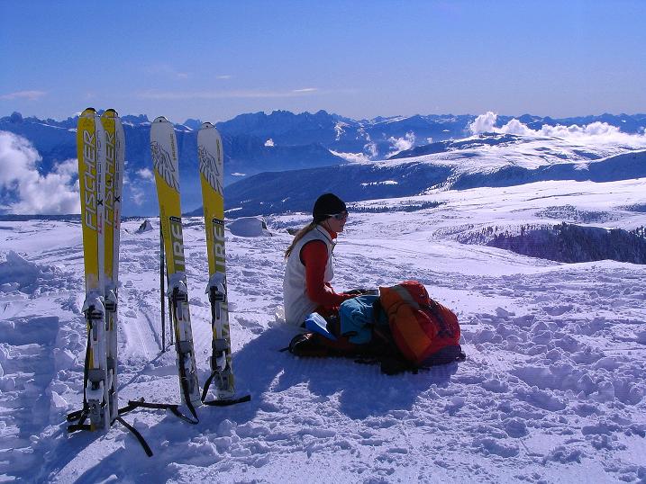 Foto: Andreas Koller / Skitour / Von Reinswald auf die Getrumspitze (2589m) / Von der Sättlespitze Blick nach S / 15.12.2008 02:54:23