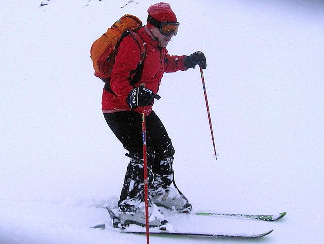 Foto: Andreas Koller / Skitour / Aus dem Val Müstair auf den Piz Dora (2951m) / Pulverschnee, aber schlechte Sicht / 23.12.2008 16:11:22