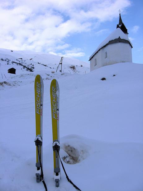 Foto: Andreas Koller / Skitour / Piz da Vrin (2563m) / Ausgangspunkt: Kapelle von SAn Guisen / 09.01.2009 00:31:23