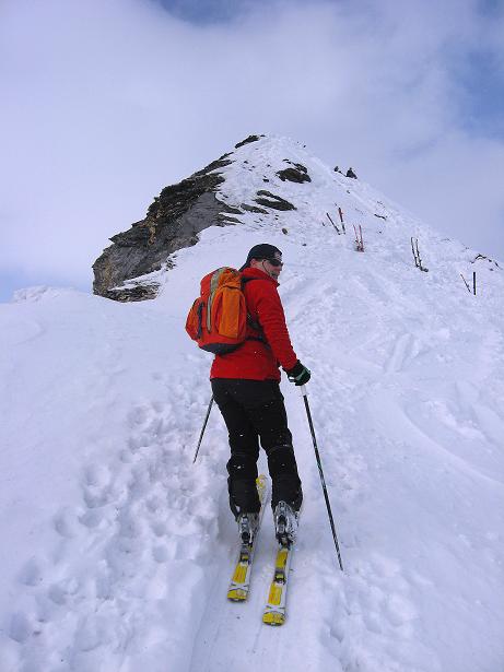 Foto: Andreas Koller / Skitour / Piz da Vrin (2563m) / Die letzten Meter zum Skidepot unterhalb des Piz da Vrin / 09.01.2009 00:24:44