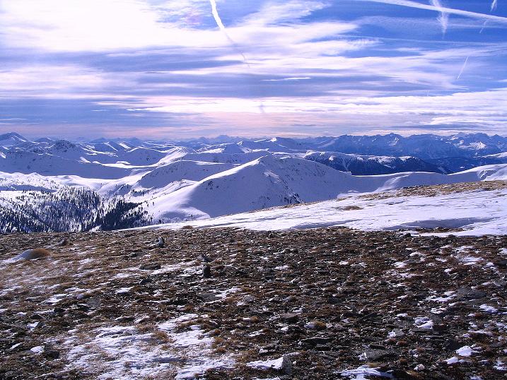 Foto: Andreas Koller / Skitour / Über den Geiger auf den Kilnprein (2408m) / Auch im S Berge, wohin das Auge reicht / 11.03.2009 20:57:34
