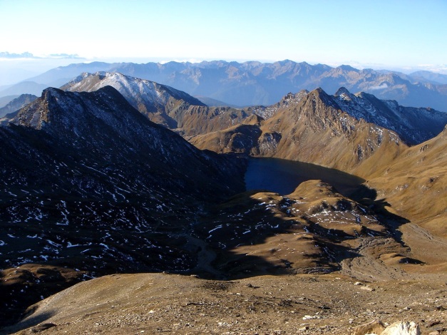 Foto: Manfred Karl / Wandertour / Wilde Kreuzspitze – Highlight der Pfunderer Berge / Tief unten im Schatten: Wilder See / 31.08.2009 19:13:09