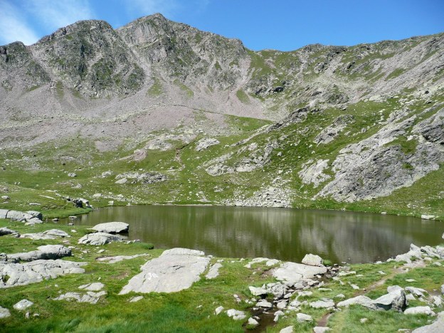 Foto: Manfred Karl / Wandertour / Vom Gampenjoch auf die Laugenspitze / Laugensee mit Gr. Laugenspitze / 31.08.2009 18:53:26