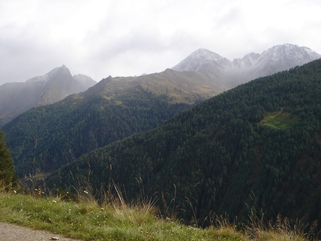 Foto: berglerin / Wandertour / Gabesitten (2665m) / Der Gölbner auf der anderen Talseite / 27.08.2009 17:54:25