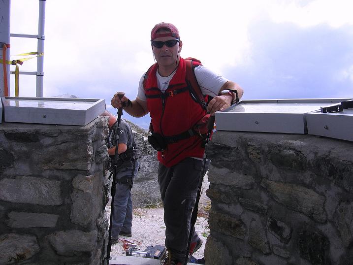 Foto: Andreas Koller / Wandertour / Bella Tola - Aussichtsbalkon der Walliser Alpen (3026 m) / 05.09.2009 18:43:04