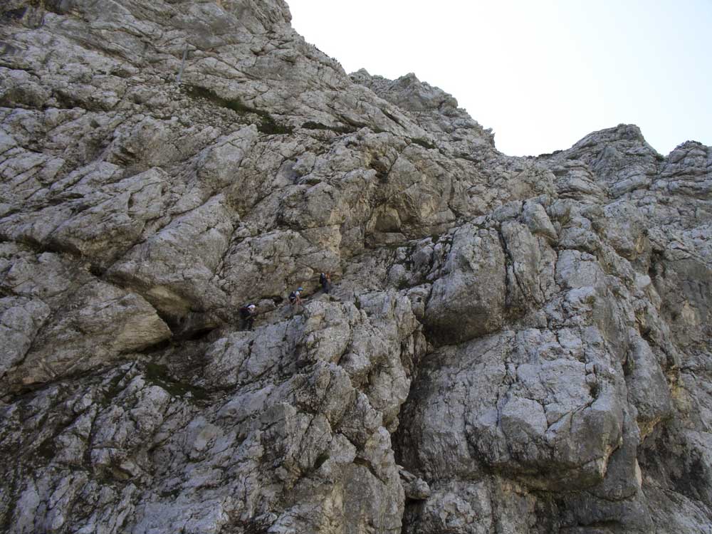 Foto: Datzi / Wandertour / 4-Tages Biwakrundtour in den Julischen Alpen mit 3.Gipfelanstiegen (Triglav-Razor-Skrlatica) mit Klettersteig C-D / Tominsekweg (Klettersteig) / 04.09.2009 18:19:14