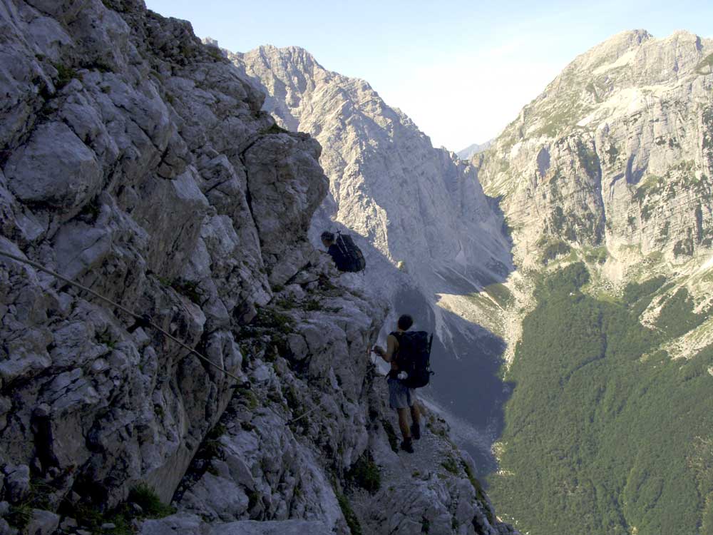 Foto: Datzi / Wandertour / 4-Tages Biwakrundtour in den Julischen Alpen mit 3.Gipfelanstiegen (Triglav-Razor-Skrlatica) mit Klettersteig C-D / Tominsekweg (Klettersteig) / 04.09.2009 18:19:28