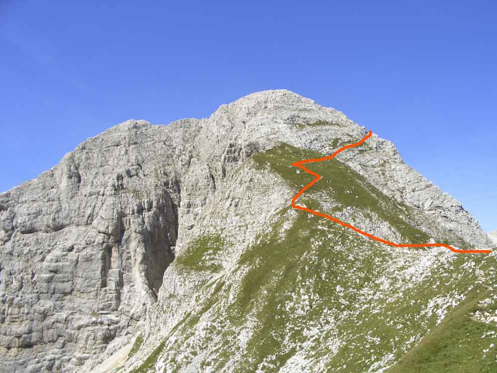 Foto: Datzi / Wandertour / 4-Tages Biwakrundtour in den Julischen Alpen mit 3.Gipfelanstiegen (Triglav-Razor-Skrlatica) mit Klettersteig C-D / Anstieg Gamsovec / 04.09.2009 18:37:46