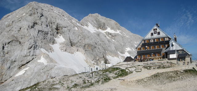 Foto: Wolfgang Lauschensky / Klettersteigtour / Triglav Überschreitung Bambergweg - Ostgrat / Triglavski Dom mit Triglav / 11.09.2009 20:49:05