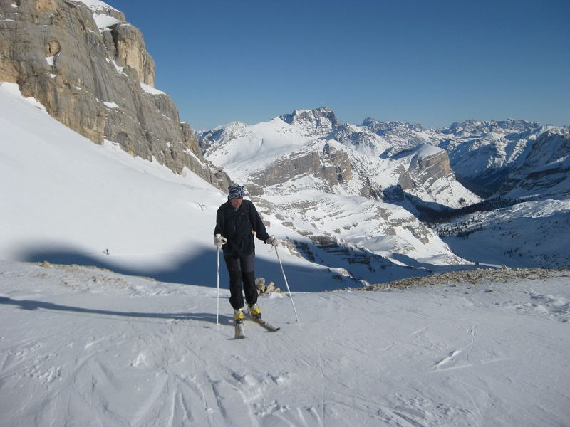 Foto: Wolfgang Lauschensky / Skitour / Lavarella 3055m (La Varella) / Hochtal Busc da Stlü / 12.12.2009 16:53:03