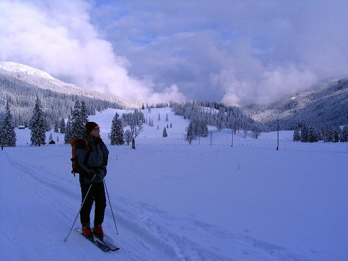 Foto: Andreas Koller / Skitour / Direkter Anstieg auf den Hengst (2076 m) / 15.12.2009 21:09:24