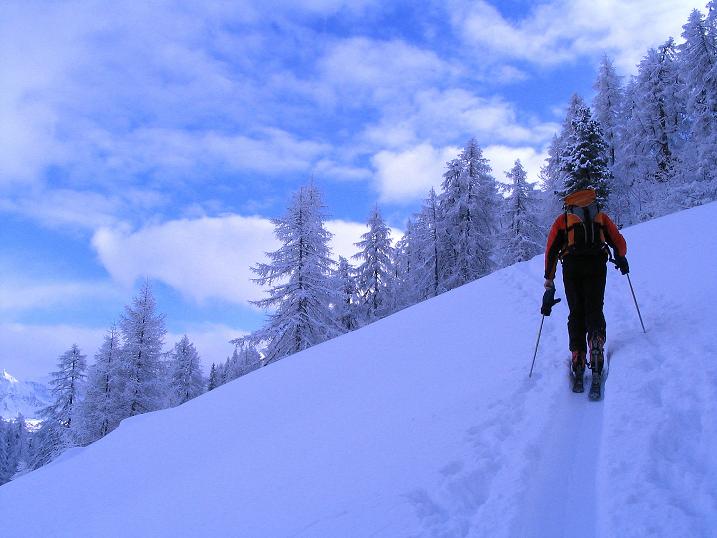 Foto: Andreas Koller / Skitour / Direkter Anstieg auf den Hengst (2076 m) / 15.12.2009 21:07:32
