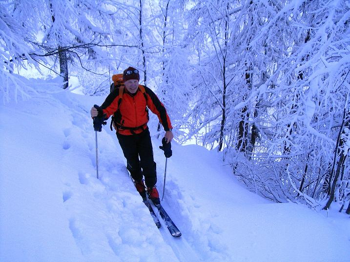 Foto: Andreas Koller / Skitour / Direkter Anstieg auf den Hengst (2076 m) / 15.12.2009 21:06:22