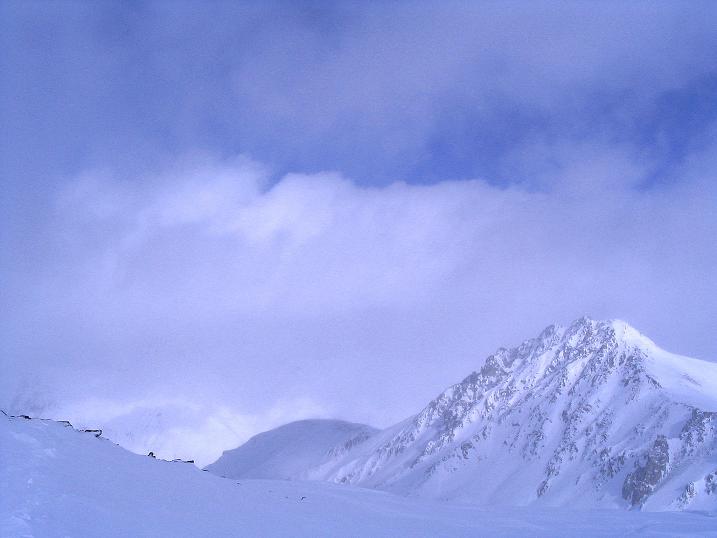 Foto: Andreas Koller / Skitour / Über Zuoz auf den Pizzet (2909 m) / Blick zum Piz Griatschouls (2972 m) / 04.02.2010 23:36:31