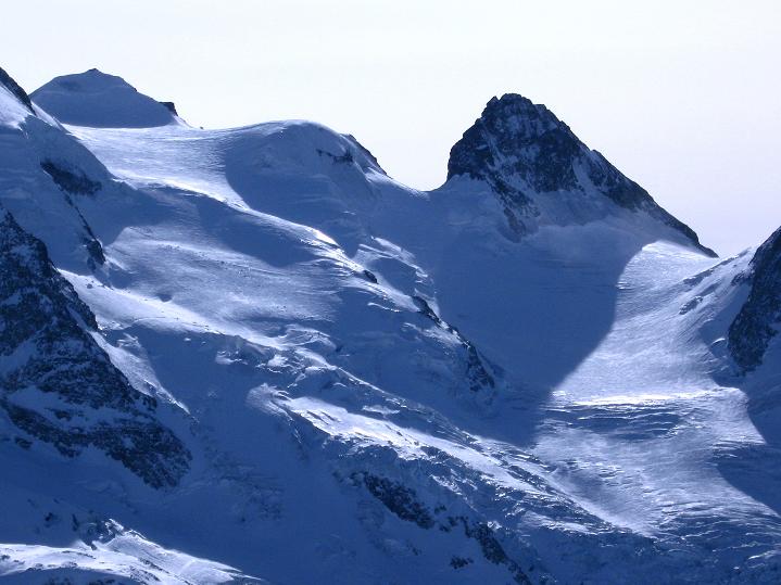 Foto: Andreas Koller / Skitour / Munt Pers und Gletscherabfahrt (3207 m) / Piz Zupo (3996 m) und Crast Agüzza (3854 m) / 07.02.2010 17:32:58