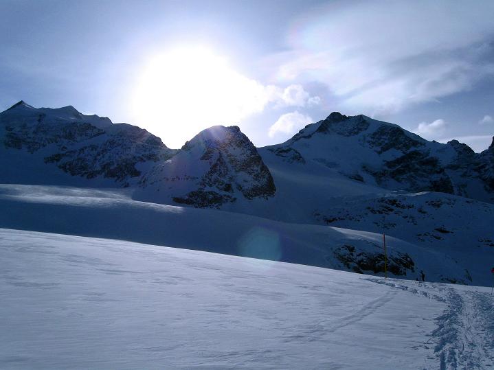 Foto: Andreas Koller / Skitour / Munt Pers und Gletscherabfahrt (3207 m) / Am Vadret Pers / 07.02.2010 17:14:25