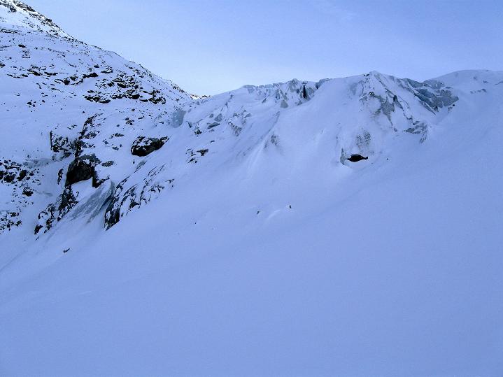 Foto: Andreas Koller / Skitour / Munt Pers und Gletscherabfahrt (3207 m) / Eisbruch am Persgletscher / 07.02.2010 17:11:13