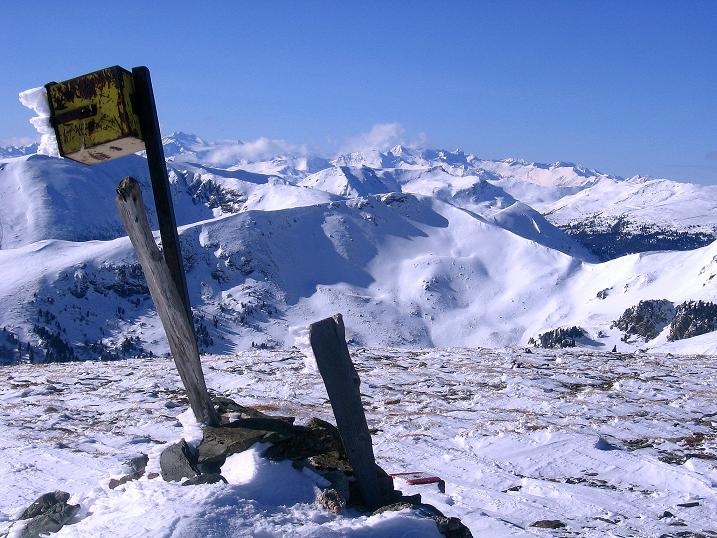Foto: Andreas Koller / Skitour / Großer Speikkofel (2270 m) und Brett Höhe (2320 m) / Am Großen Speikkofel mit Hohe Tauern Blick / 25.02.2010 16:43:28
