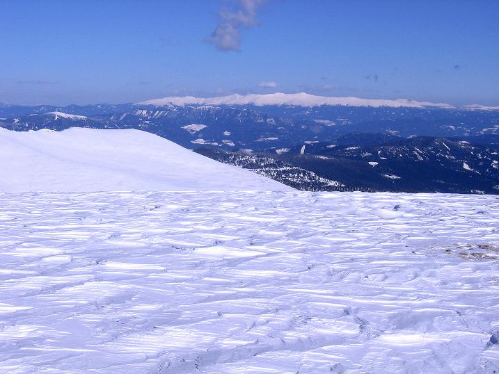 Foto: Andreas Koller / Skitour / Großer Speikkofel (2270 m) und Brett Höhe (2320 m) / Im O grüßt der Zurbitzkogel (2396 m) / 25.02.2010 16:38:52