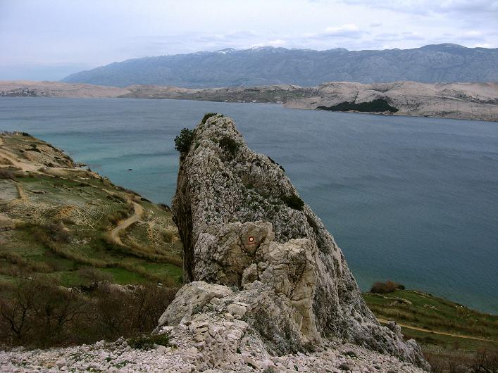 Foto: Andreas Koller / Wandertour / Sv Vid - höchste Erhebung der Insel Pag (349 m) / Bizarre Formationen / 10.04.2010 22:47:15