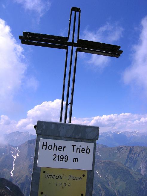 Foto: Andreas Koller / Klettersteigtour / Dohlen-Klettersteig auf den Hohen Trieb (2199 m) / 10.06.2010 22:50:14