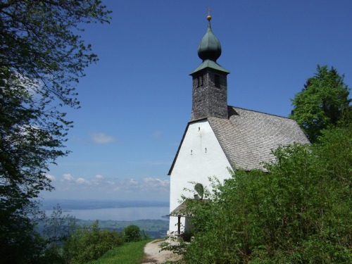 Foto: hofchri / Mountainbiketour / Rund um den Hochgern über Jochbergalm (1270 m) / bei der Schnappenkirche / 23.06.2010 20:23:16