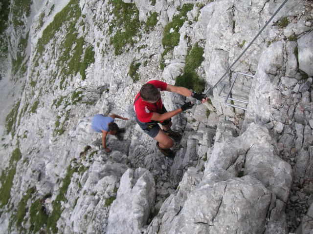 Foto: Wolfgang Lauschensky / Klettersteigtour / Monte Chiadenis 2458m, Überschreitung Ferr.Portogruaro + Ferr.di Guerra / gut griffige Stufen / 01.07.2010 12:08:52