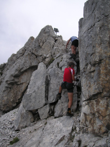 Foto: Wolfgang Lauschensky / Klettersteigtour / Monte Chiadenis 2458m, Überschreitung Ferr.Portogruaro + Ferr.di Guerra / Abstieg in die Ostflanke / 01.07.2010 12:05:04