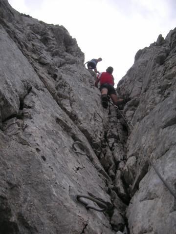 Foto: Wolfgang Lauschensky / Klettersteigtour / Monte Chiadenis 2458m, Überschreitung Ferr.Portogruaro + Ferr.di Guerra / steile Ostschlucht / 01.07.2010 12:04:50