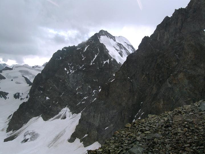 Foto: Andreas Koller / Wandertour / Piz Bernina (4049m) / Gewitter beim Rif. Marco e Rosa / 14.07.2010 17:08:30