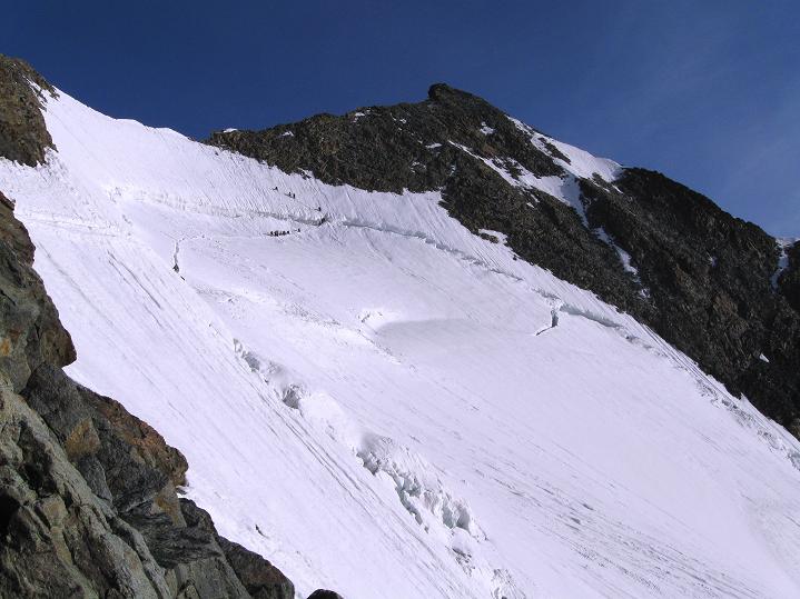 Foto: Andreas Koller / Wandertour / Piz Bernina (4049m) / Der Spalla-Grat / 14.07.2010 17:07:27
